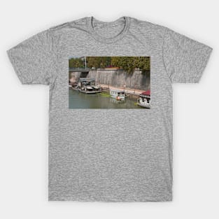 Houseboats on the Tiber II T-Shirt